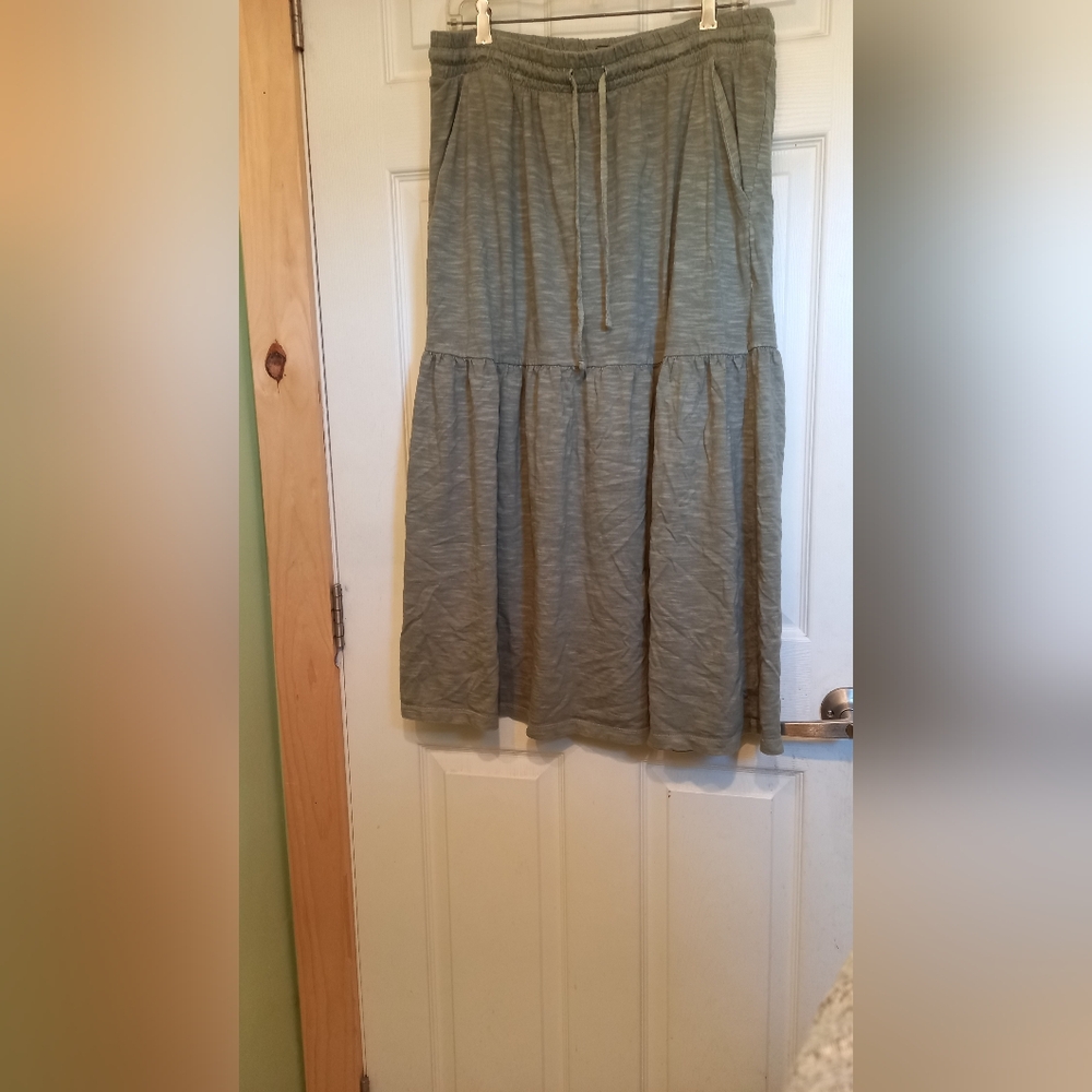 Gap Women's Skirt Olive Green Size Large with Pockets